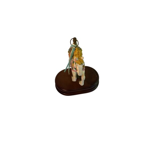 Vintage Carousel Horse Music Box Figurine With Floral Accents & Wooden Base - Picture 4 of 6